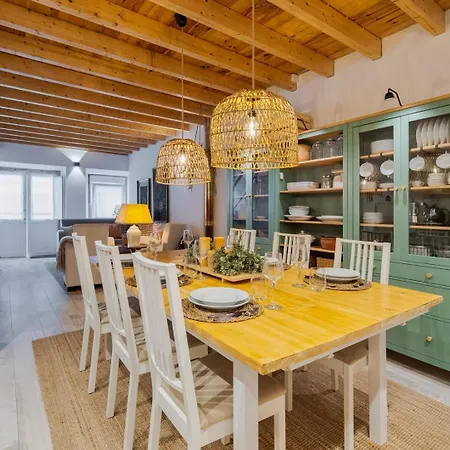 Casa Azul, By Match Apartment *