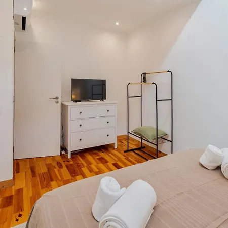 Casa Azul, By Match Apartment Setubal
